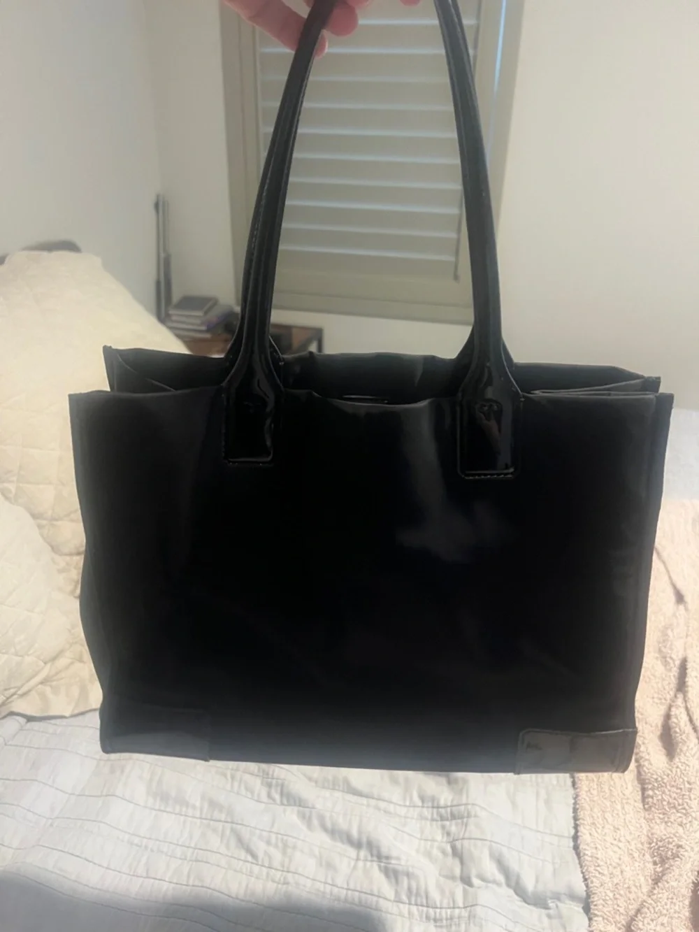 Tory Burch Black Ella patent small purse - Picture 2 of 5